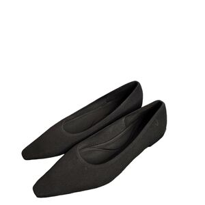 Vivaia Pointed Black Flats